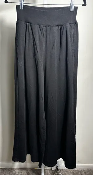 H37. Marcella Black Wide Leg Pants M Cotton Modal Stretch High Rise thumbnail 1
