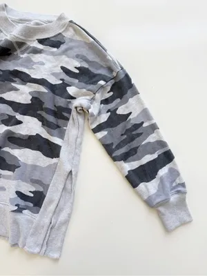 Aerie Gray Camouflage Sweatshirt XS thumbnail 5