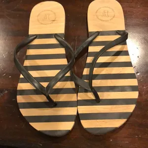 French Connection Striped Flip Flops, Size 9 thumbnail 1