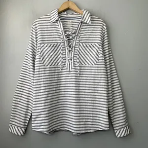 Mountain Hardwear Tunic Top Size Medium Gray White Striped Lace Up Beach Coastal thumbnail 1
