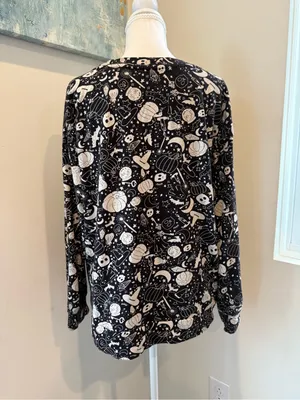 Source Unknown Black & White Halloween Print Long-Sleeve Tee thumbnail 2