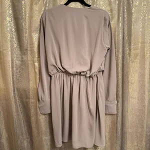 Abercrombie & Fitch Nude Tan Chiffon Long Sleeve Faux Wrap Dress Large Tall NWT thumbnail 4