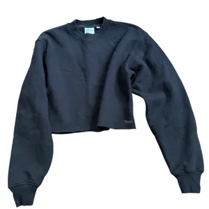 TNA‎ Aritzia Cozy Fleece Perfect Fit Cropped Sweatshirt Black Womens XS thumbnail 1