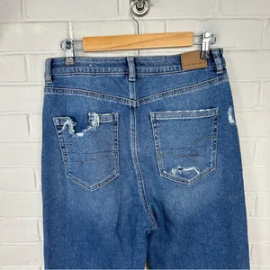 American Eagle Distressed Highest Rise Mom Jeans Size 10 thumbnail 9