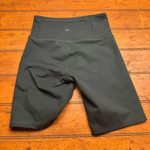Cycle House by Marika High Waisted Biker Shorts Women's Size S‎ Dark Green thumbnail 4