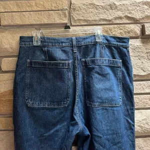 Madewell 11" High-Rise Flare Jeans in Whitethorn Wash: Workwear Edition 31 thumbnail 4