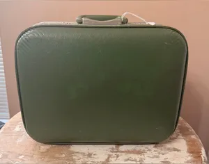 Vintage Green Hard thumbnail 1
