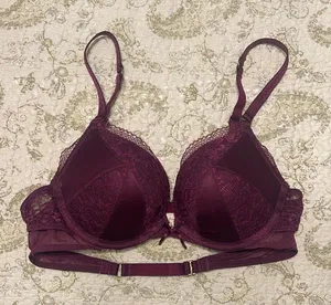 Victoria’s Secret Push Up Bra thumbnail 1