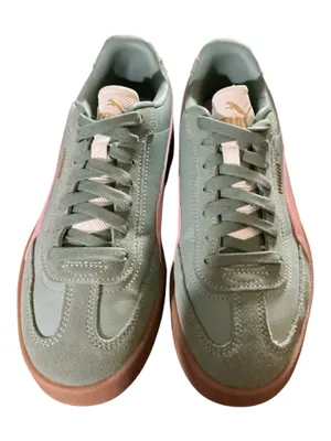 NWOT PUMA Club II Era Women's Sneakers in Green/Pink/Gum – Size 9j thumbnail 2