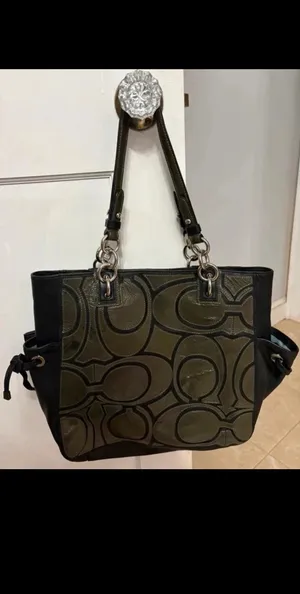 Coach bag Colette Patent Leather C Signature Overlay thumbnail 2