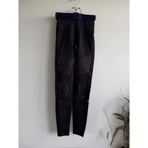 Alo Yoga Moto Leggings Black Quilted Mixed Media Activewear‎ XS W5494R thumbnail 3