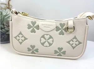 Cute NWOTs Women’s Purse White thumbnail 1