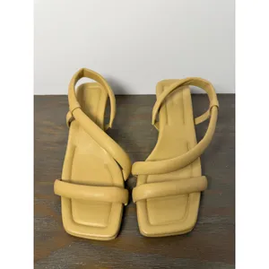 Vince Coline Leather Sandals Women's 9 Yellow Blonde Square Toe Kitten Heel thumbnail 8