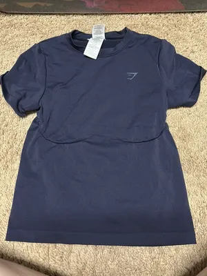 Gymshark Top thumbnail 1
