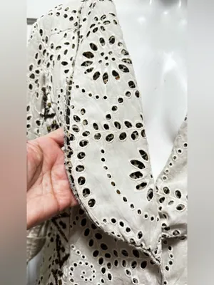 Alberto Makali Eyelet Cotton Embroidered Button-Front Jacket in Cream C-28 thumbnail 5