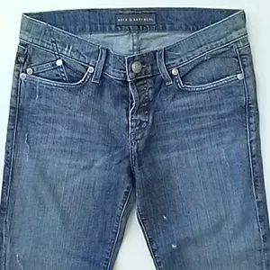FINAL MARKDOWN Ladies' Rock & Republic Distressed Jeans 30 thumbnail 2