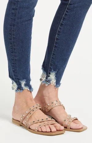 Good American Good Legs Chewed Hem Skinny Jeans 29 size 8 thumbnail 6