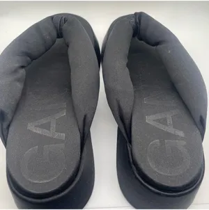 Ganni black  flip flops thumbnail 2
