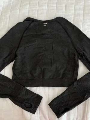 Gymshark Vital Seamless Long Sleeve Cropped thumbnail 4