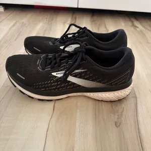 Brooks Women’s Running Shoes Ghost thumbnail 3