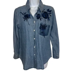 RAILS Chambray Shirt Button‎ Up Floral Embroidered Long Sleeve EUC Size XS thumbnail 2
