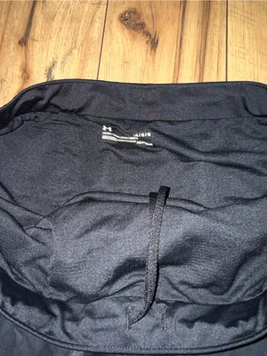 Black Under Armour shorts thumbnail 3