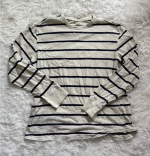 Gap Striped Lightweight Sweater thumbnail 1