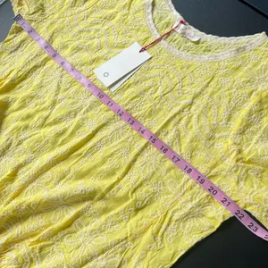 NWT yellow floral embroidered top size XL stretchy bottom hem bohemian‎ hippie thumbnail 5