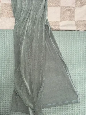 Runaway the Label Jodi Midi Dress in Sage size Small thumbnail 2