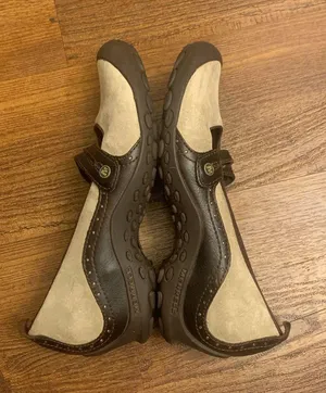 Merrell Mary Jane slip on. 8.5 dark taupe tan suede upper w/ leather accents thumbnail 5
