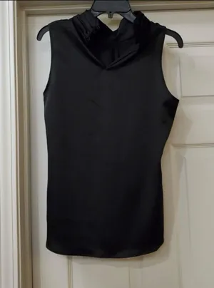 New York Company sleeveless blouse is a size small. thumbnail 1