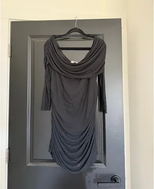 Showpo NWT Black mini dress with long sleeves size 16 thumbnail 9