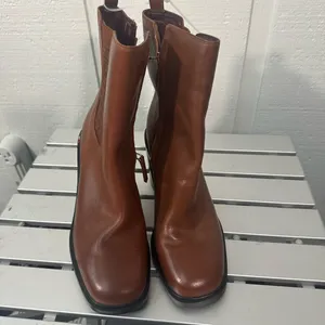Franco Sarto Boots Leather Heel 3.75” A Paula Brown Size 10M NWOT thumbnail 2