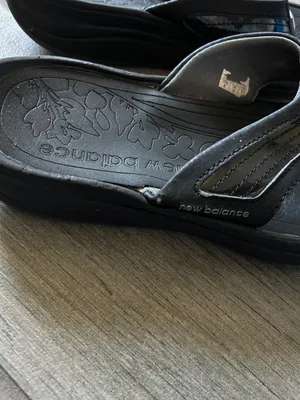 New Balance Black Flip-Flop Sandals thumbnail 3