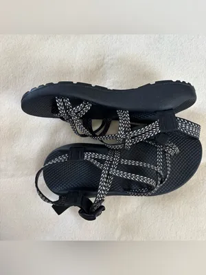 Chacos Black Strappy Women's Outdoor Sandals Size W9 thumbnail 6