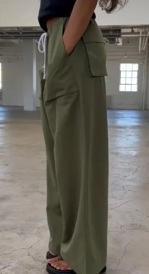Local European Wide Leg Multi Pocket Pant Size M thumbnail 1