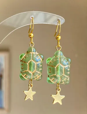 cute boho retro funky vintage style Czech turtle & star earrings🐢🌟 thumbnail 1