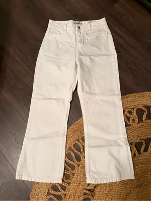 Zara White High-Rise Wide Leg Jeans thumbnail 1