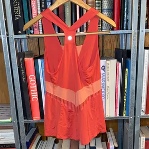 Lululemon Swift Speed Top, Size 6 thumbnail 2