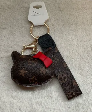 Cat-Shaped Brown Leather Key & Card Holder with Red Bow thumbnail 1