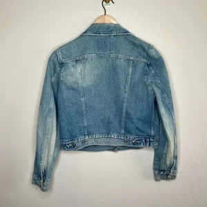 Levis Womens Blue Denim Fall Trucker Jean Jacket Medium pc9-70270-0073 Masc thumbnail 8