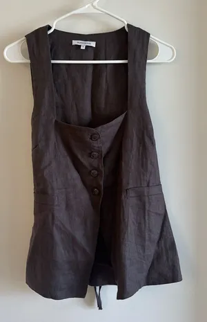 Olivaceous Brown Sleeveless Button-Down Top thumbnail 1