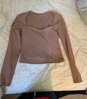Abercrombie top thumbnail 1