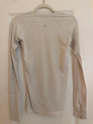 Lululemon Swiftly Tech Long Sleeve thumbnail 4