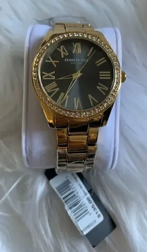 Kenneth cole women’s gold watch with little diamonds new battery thumbnail 1