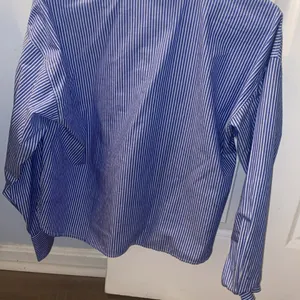 LOFT Sparkle Striped Poplin Modern Shirt size S, worn once thumbnail 3