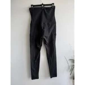 OFFLINE by Aerie The Hugger Foldover Leggings Black High Rise Side Pockets M‎ thumbnail 2