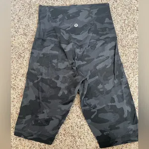 Lululemon Align Super High Rise Short 10" Incognito Camo Multi Grey size 4 thumbnail 7