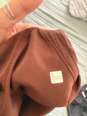 Lululemon thumbnail 3