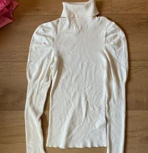 Anthropologie Size medium white balloon sleeve Bodycon mock neck top thumbnail 1